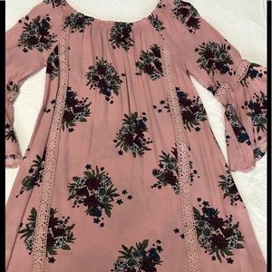 Wonderlust boho pink flowy flower patterned dress